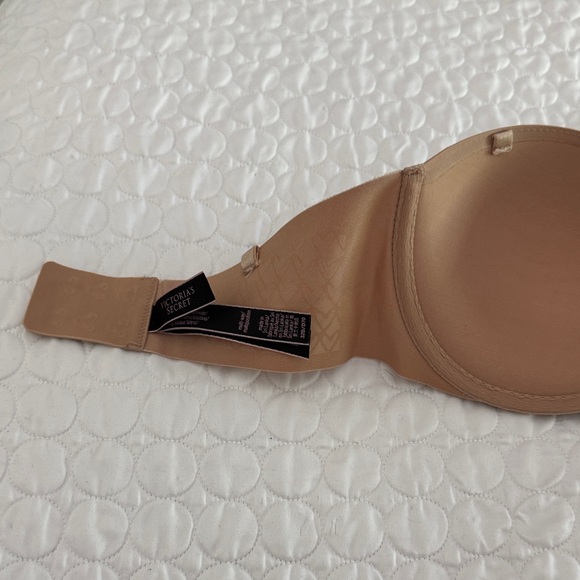 Victorias Secret women size 32D Tan Strapless underwire Bra - Picture 6 of 8